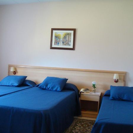 سانت ليورينس دو موريونيز Hostal Casa Joan المظهر الخارجي الصورة